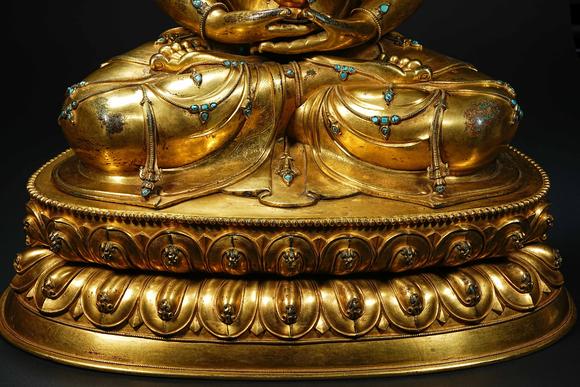 HUNG YUN ZHAI AUCTION HOUSE INC16th Century Gilt-Bronze Inlaid Amitayus Buddha Statue