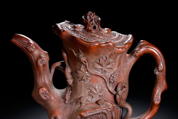 HUNG YUN ZHAI AUCTION HOUSE INCZhu Kexin-marked Squirrel and Grape Tree Stump Yixing Zisha Teapot