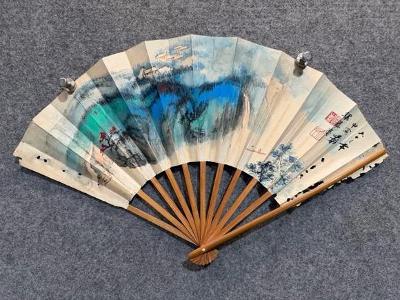 日本松町古美張大千 潑彩扇面圖