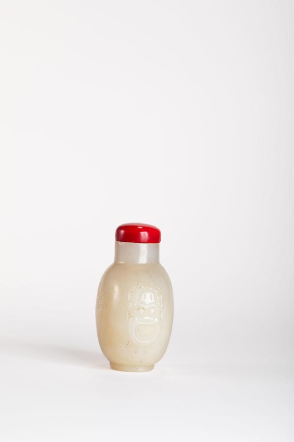 中鴻信清 白玉刻梅花詩(shī)文鼻煙壺