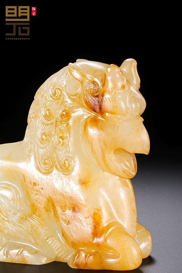 北京明石拍賣有限公司明 白玉紅沁獅鷲神獸