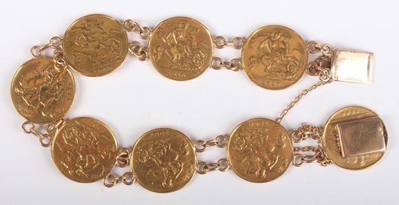 TooveysAn Edward VII eight half-sovereign bracelet, comprising 1903, two 19