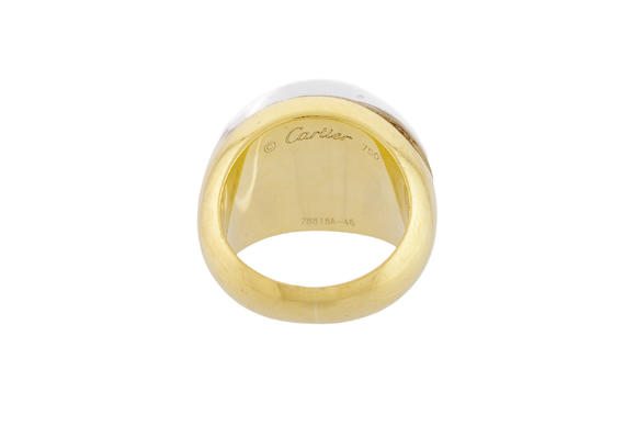 Piguet - H?tel des VentesCartier, Myst, bague or 750 ornée d'un d?me de cristal de roche sur un pavage de diamants taille brillant