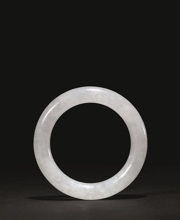 上海工美翡翠佩環(huán)