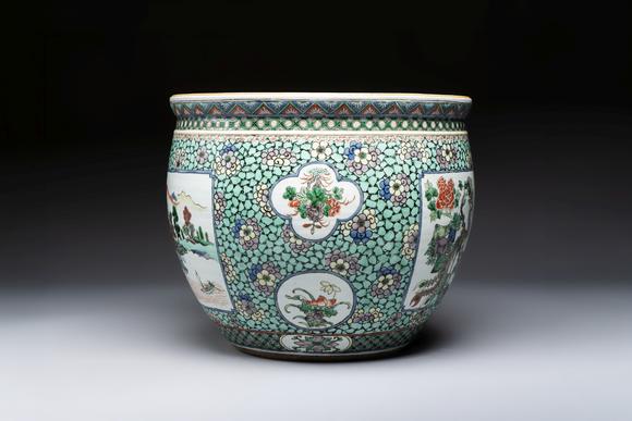 Rob Michiels AuctionsA Chinese famille verte 'Phoenixes and Mountainous Landscape' fish bowl or jardinière, 19th C.