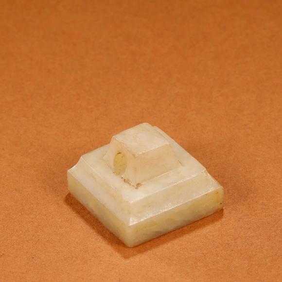 東京銀座（古美術(shù)宋磁）漢 玉印兩點(diǎn)一組