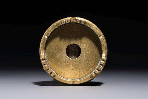 Rob Michiels AuctionsA Chinese bronze handled censer and stand, 17/18th C.