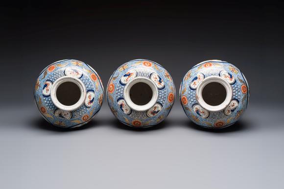 Rob Michiels AuctionsAn exceptional polychrome Dutch Delft five-piece garniture in Chinese Kangxi style, first quarter 18th C.