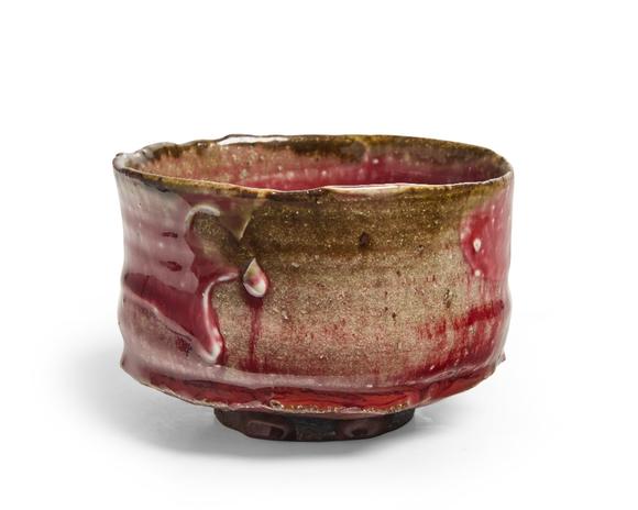 RoseberysMargaret Curtis (b.1955)?

Chawan, 2016?
Black stoneware