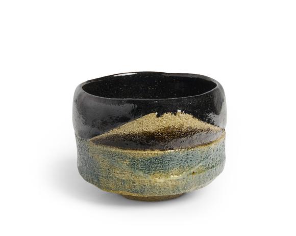 RoseberysShoraku Sasaki III (b.1944)?

Chawan, circa 2000?
Raku-f