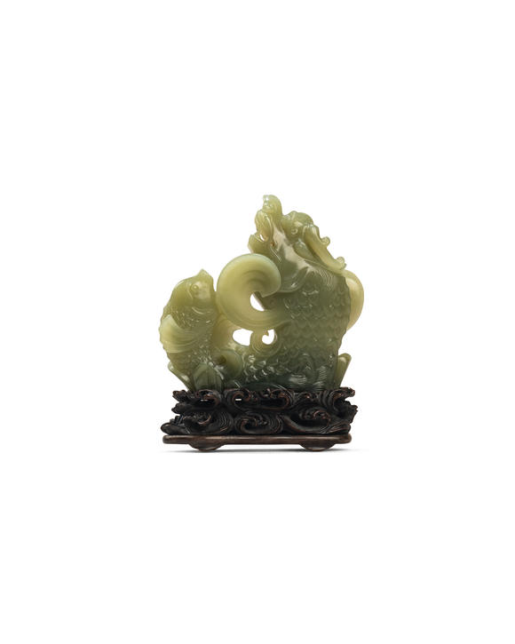 允臧齋清  青玉鰲魚花插