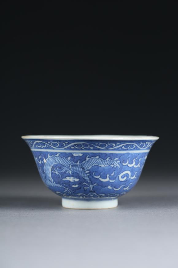 春和美術(shù)青花海水雲(yún)龍碗