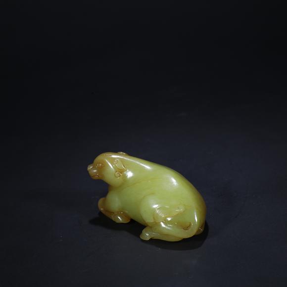 春和美術(shù)漢代黃玉臥獸