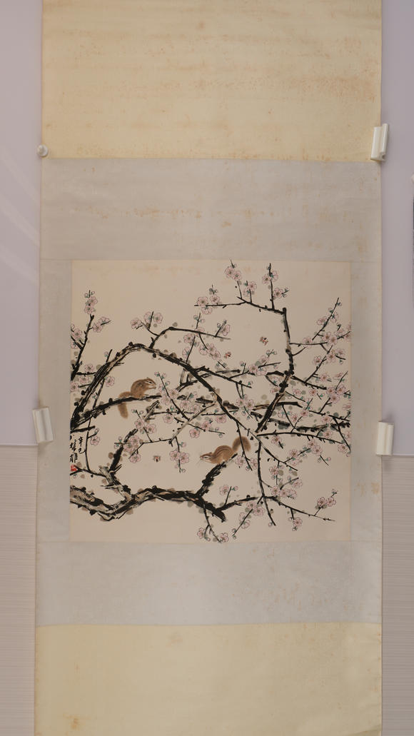 華岳國(guó)際方楚雄  松鼠