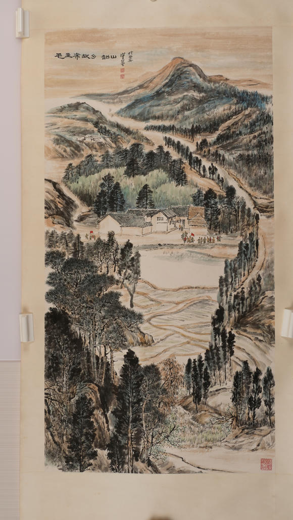 華岳國(guó)際何海霞  韶山