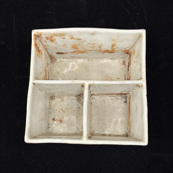 南京十竹齋粉彩花卉紋畫隔碟 淺絳花鳥紋畫隔碟兩件