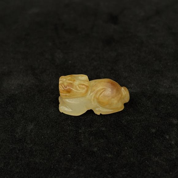 南京十竹齋白玉留皮瑞獸兩件