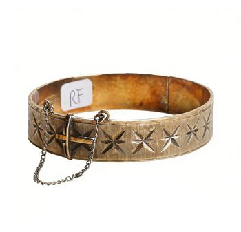Silver Chiseled Star-Patterned Bangle