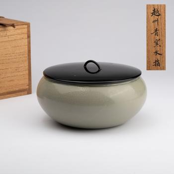 五代 越窯青磁水指