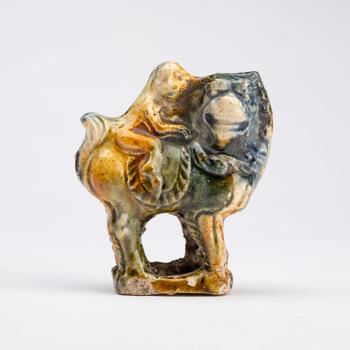 唐 三彩騎獅像