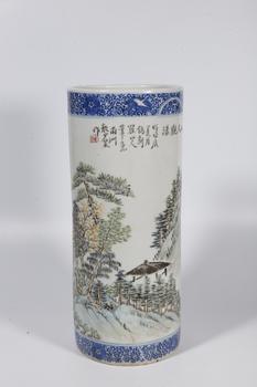 粉彩山水紋帽筒