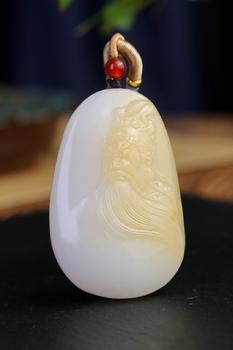 忠義關(guān)公精品和田玉且末掛件