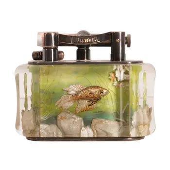 Alfred Dunhill (British 1872-1959) Half Giant Aquarium Lighter