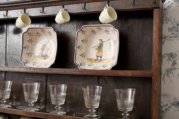 Lot 16 A PAIR OF FRENCH FAIENCE QUIMPER BOWLS