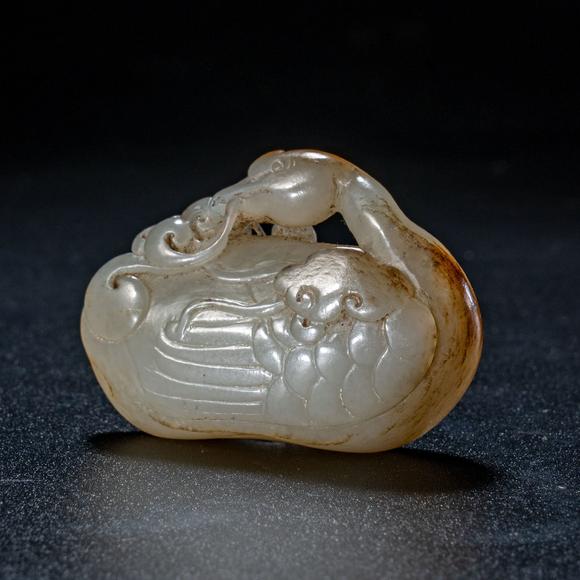 大阪國(guó)際明 白玉雕刻鳥