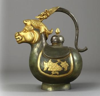 唐代 龍魚馬頭壺