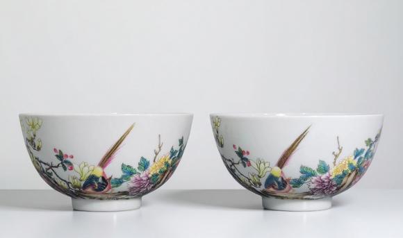 東京蕓術(shù)|2026東京蕓術(shù)競売春季藝術(shù)品拍賣會清乾隆 琺瑯彩花石錦雞圖碗