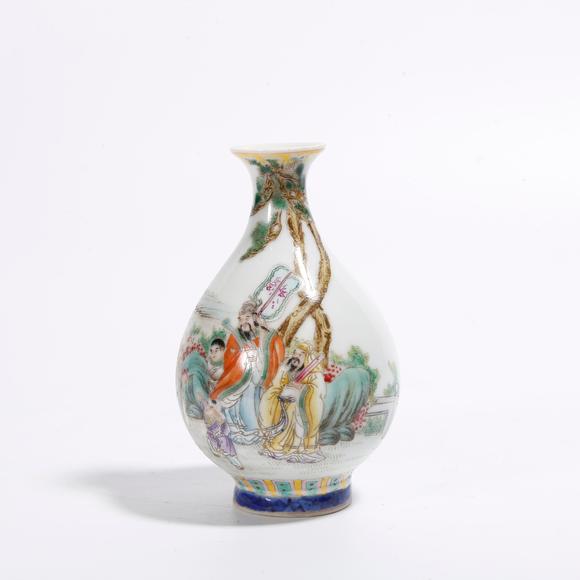 弘楊株式會社|弘楊美術(shù)8月オークション第2回粉彩三星圖小玉壺春瓶（口沿有磕）