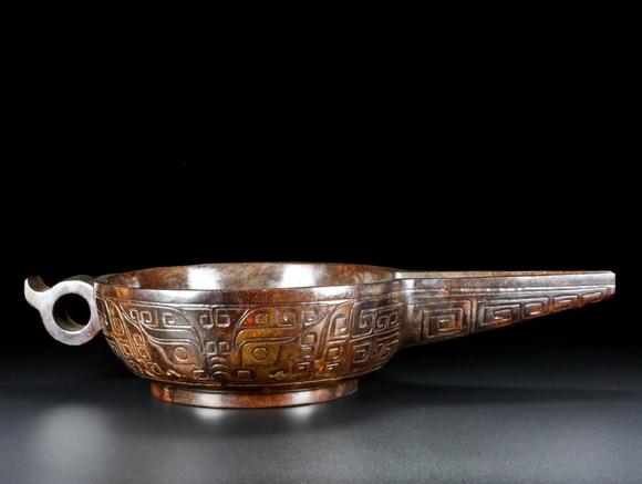 東京蕓術(shù)|關(guān)西古藏—薈萃雜項(xiàng)專(zhuān)場(chǎng)舊藏和田玉酒器