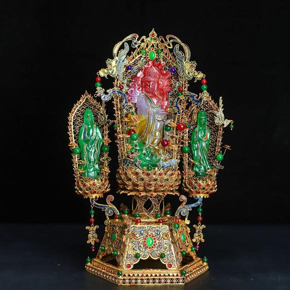 東京蕓術(shù)|關(guān)西古藏—薈萃雜項(xiàng)專(zhuān)場(chǎng)品掐絲巴山翠觀(guān)音像(色澤處理加色)造型獨(dú)特
