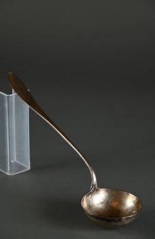 Ladle in solid silver, 19th century (*)…