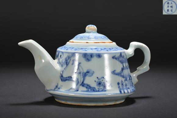 三杉美術(shù)明 青花壺