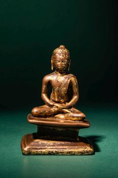Ca. 6th - 7th century AD. >
A cast bronze figure of Buddha Shakyamuni seated in dhyanasana (medit