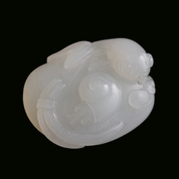 十九世紀(jì) 白玉雕荷塘清趣掛墜  A Chinese carved white jade pendant of lotus pond scene