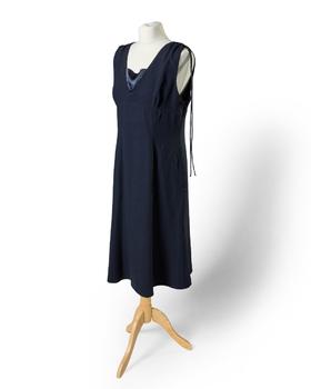 Valentino.

Midi dress, a black midi dress decorated with drawstri