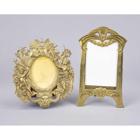 Historia Auktionshaus2 tabletop picture frames. Second h