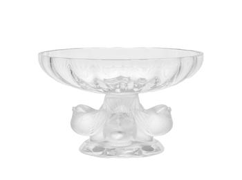 Lalique France. Coupe en verre moulé-pressé, modèle Nogent, signée, h. 8,5 cm, diam. 14 cm