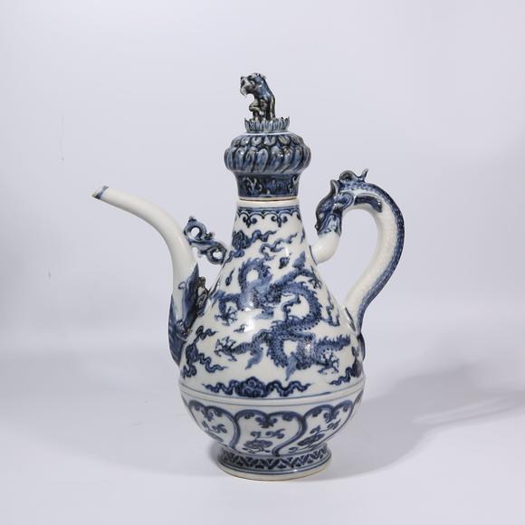 千美會青花雲(yún)龍紋龍柄獅鈕執(zhí)壺