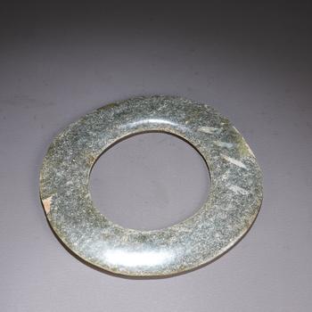 高古玉環(huán)形器