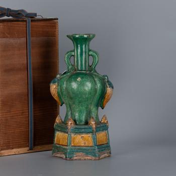 宋 三彩供瓶