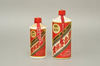 1967大葉葵花茅臺(tái)2支 1968年出口日本 東急百貨店輸入專(zhuān)賣(mài)
