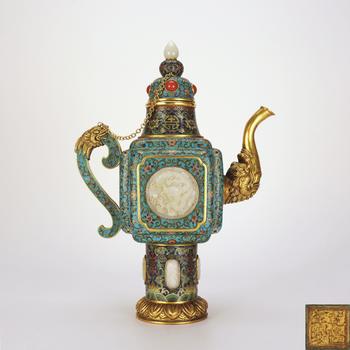 清 掐絲琺瑯嵌玉執(zhí)壺