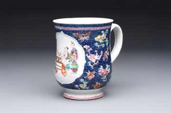 A Chinese Canton famille rose tankard with figural design, Qianlong