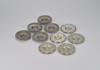 沈存周刻錫茶托一組