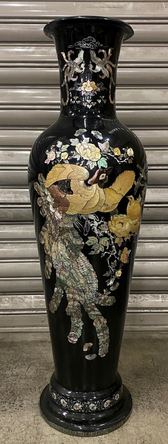 漆螺钿大花瓶 漆螺钿大花瓶估价 漆螺钿大花瓶高清大图 易拍全球东京新日本一期一會家具專場拍品介绍