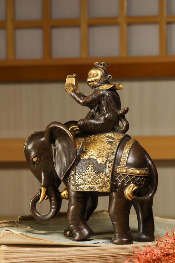 清代封侯拜相铜摆件_清代封侯拜相铜摆件估价_清代封侯拜相铜摆件高清